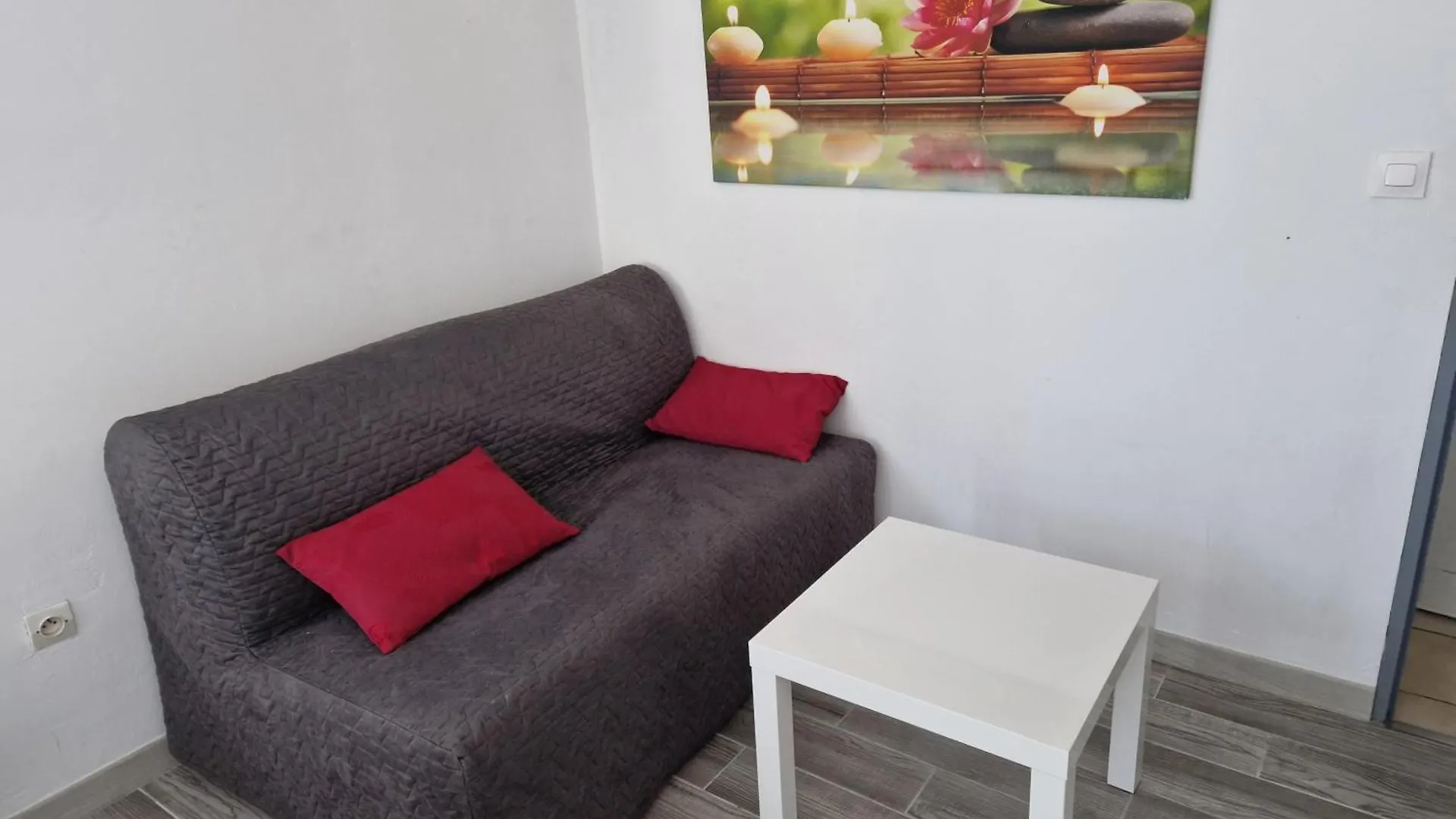 Apartment Un Moment De Detente Neoules